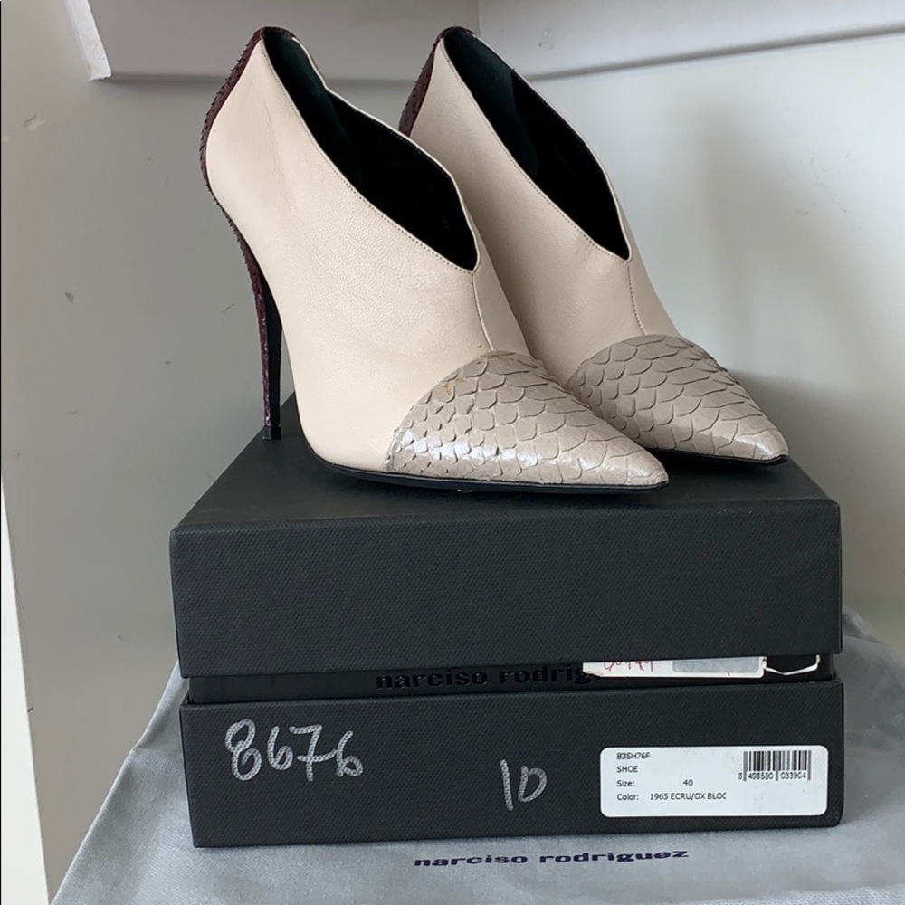 Narciso Rodriguez Ostrich/Leather Shoes